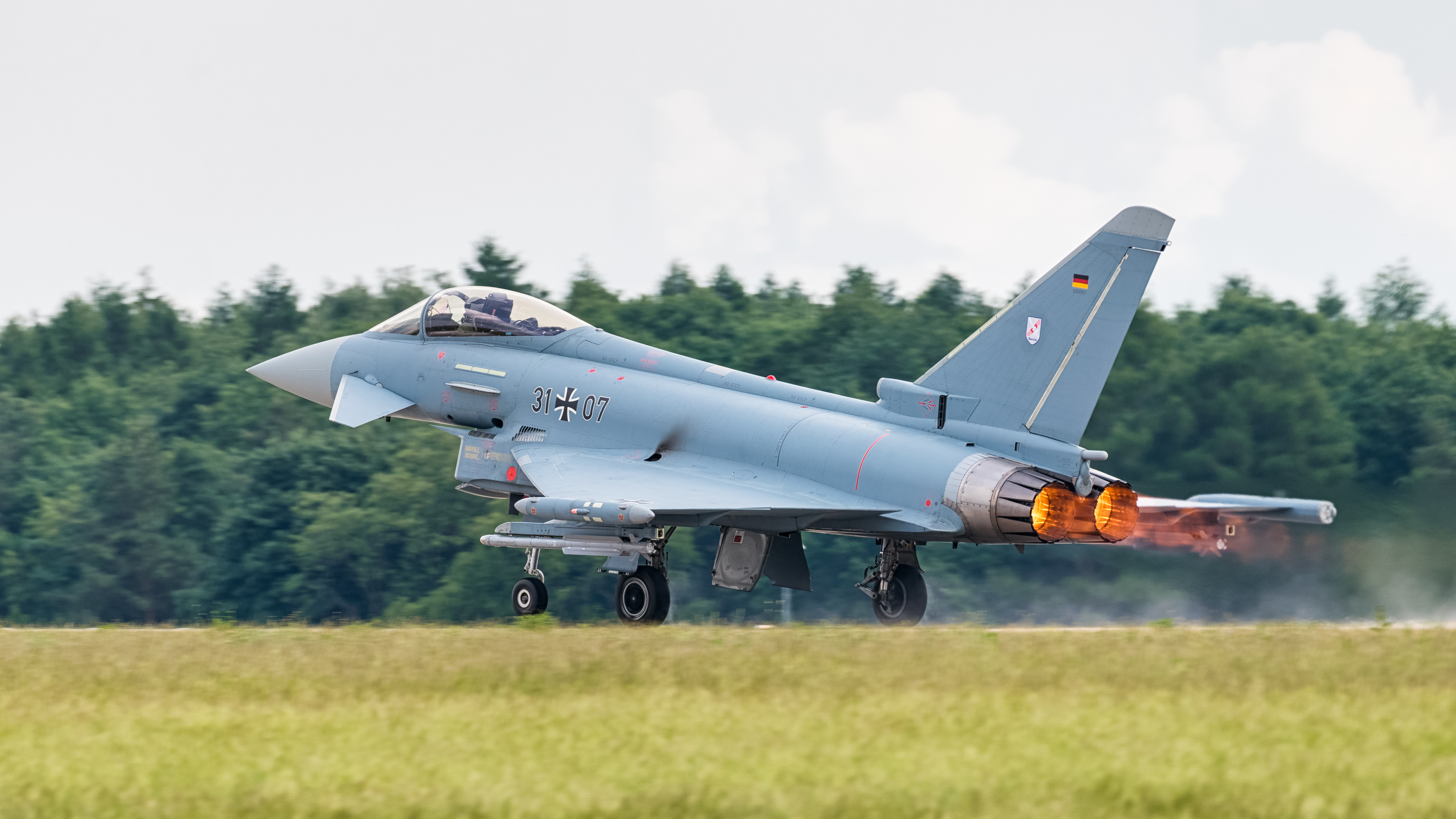 Typhoon FGR4